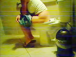 Captures Women on the Toilet