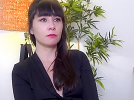 Casting De Cleo Feministe Libertine De 33 Ans