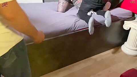Cat Coxx - Ehefotze Beim Ficken Erwischt - Sieh Zu Wie Er Es Mir Besorgt - Du Looser