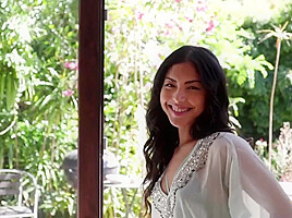Chloe Rose - Perfect Gateway