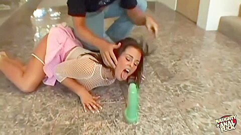 Chubby Brunette Is A Real Natural When It Comes To Eating Cock And Anal Threesomes