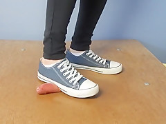 Converse cockcrush and shoejob with cumshot