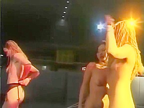 Crazy, sexy orgy in front of a crowd - Telsev