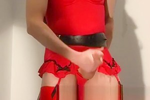 Crossdresser with big cock wasnt shy