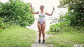 Cum Covered Latina Booty Shaker - MYLF