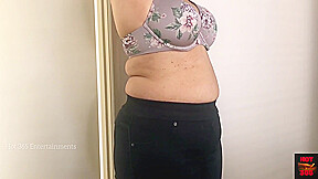 Curvy Milf Changing Dress - Hot And Real Housewife