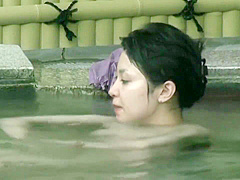 Cute Lady With A Nice Body At The Onsen