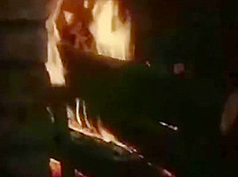 Der Saft Mub Raus (1976) Scene 2