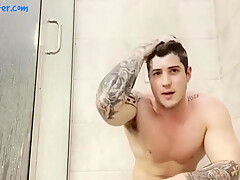 Derek Martin In Having A Shower And Playing With My Dick Deek Aesthetic - Bussyhunter
