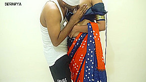 Desi Bhabhi Ke Chut Ki Pyass Buja Di