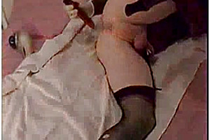 Dildoing and fisting my wet ass