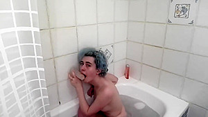 Electroswing porn video - Lonely in the bathtub