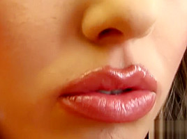 Elegant woman opens wide to rub her sweet vag