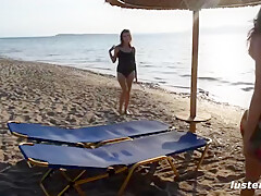 Erotic Amateur Lesbian Sex On The Beach