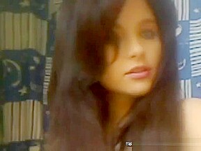 Extremely, insanely gorgeous webcam babe