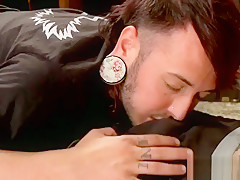 FTM tattooed Viktor Belmont wrestle and fucks queer punk boy