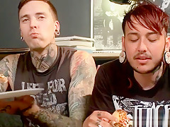 FTM tattooed Viktor Belmont wrestle and fucks queer punk boy