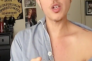 Ftm using clit pump on t-cock and explaining process and bottom growth