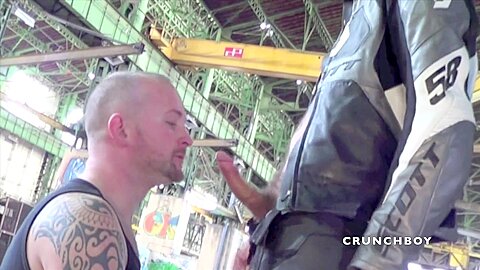 Fucked Outdoor By Straight Motorbiker - ExhibBoys