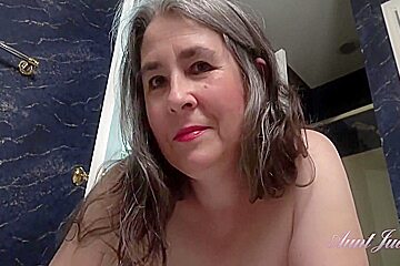 Fucking Your Mature Step- Grace In The Bathtub (pov) With Judys