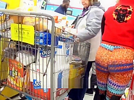 GRANNY GOT A PHAT AZZ VERY OBEDIENT