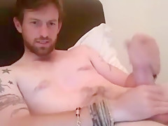 GUy cum on cam