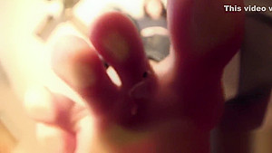 Giantess Girlfriend Underglass