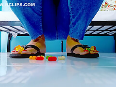 Giantess Wears Flip Flops