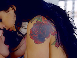 Gina Valentina and Ember Stone are eating each others pussy, in the middle of the day