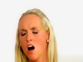 Glam Babe Peed And Jizzed