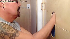 Gloryhole Dilf Give Closeup Blowjob And Takes Cum In Mouth