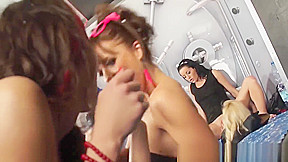 Golden shower hos lick