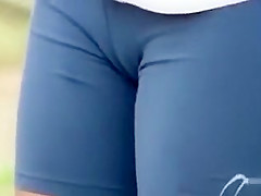 Good cameltoe video with girls in spandex shorts