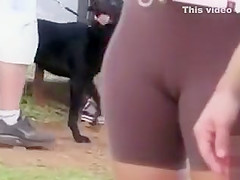 Good cameltoe video with girls in spandex shorts