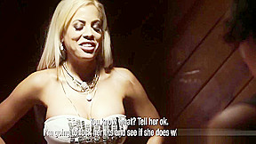 Good looking blonde Luna Star squirts on Abella Dangers face