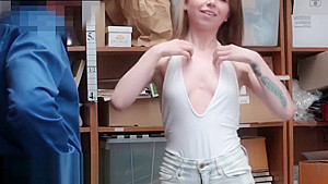 Gorgeous babe playing with big dick
