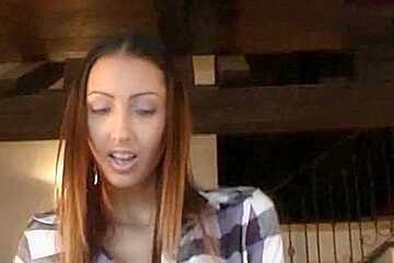 Gorgeous student 18+ lapdancing