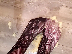 Goth Step mommy Foot Banana Crush