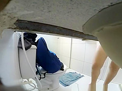 Hairy pussy woman caught by secret