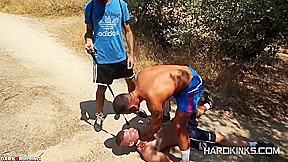 HardKinks - Smelling sneakers and feet