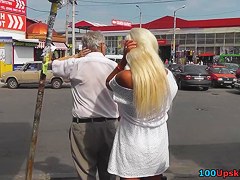 Hawt bimbo shows arse up petticoat