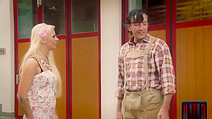 Hilarious voice over on this sex alps video with hot blondes