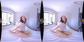 Horny Hottie featuring Mia J - ZexyVR