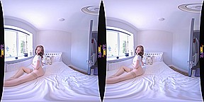 Horny Hottie featuring Mia J - ZexyVR
