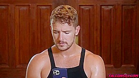 Horny Studs And Fucking On A Couch - Cole Conners And Dan Saxon