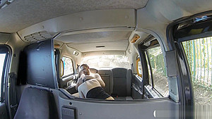 Horny couple hard boning in the taxi while filming them
