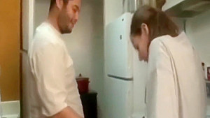 Hot Girl receive massive facial in the kitchen !