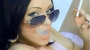 Hot Sunglassez Babe Sexy Smoking Titz & Pussy Play