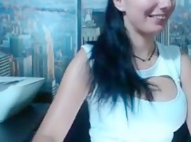 Hot chick masturbates at work