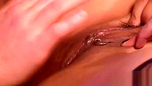Hot lesbian threesome with ravishing starlets